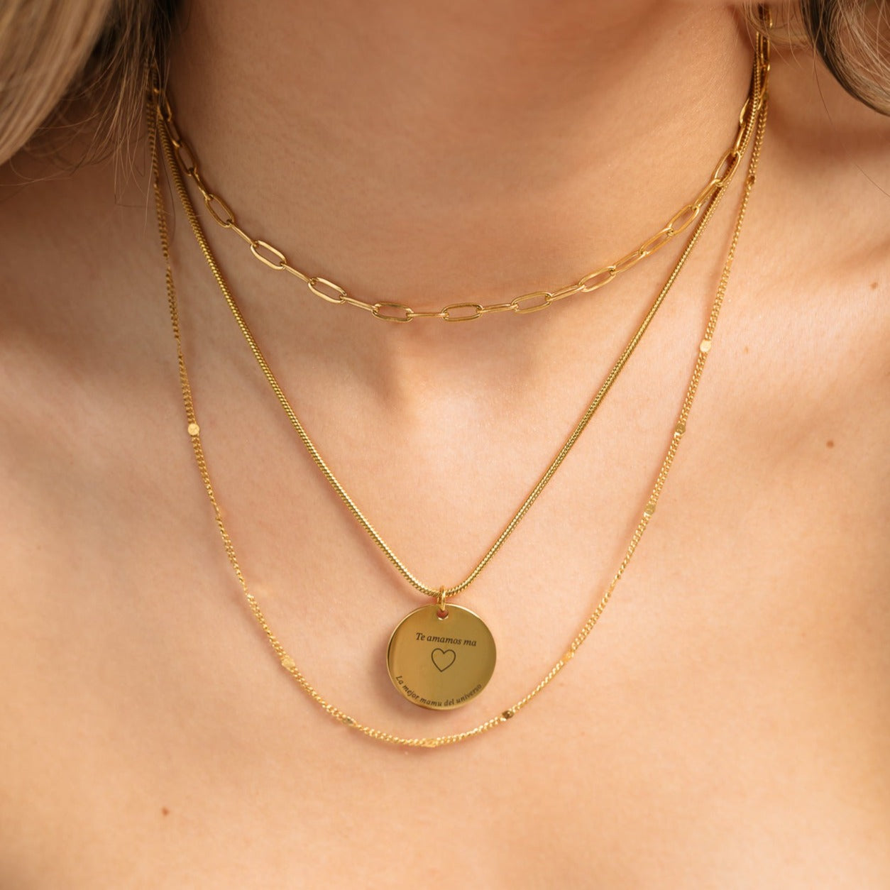 Charm 20 gold.