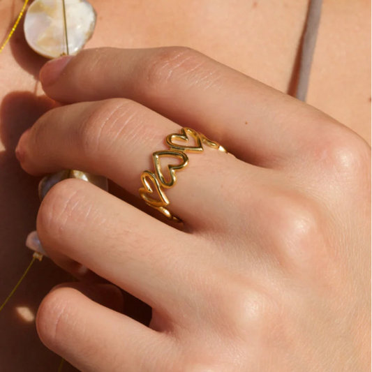 Anillo corazones abiertos