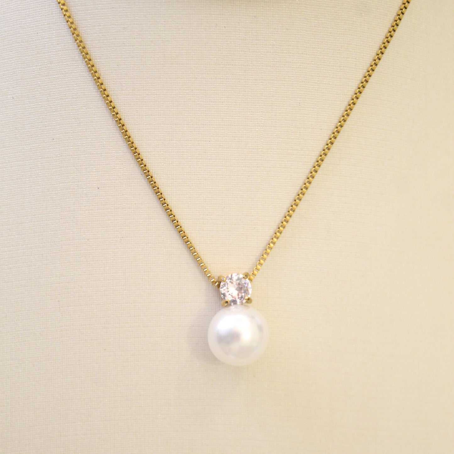 Collar Farah